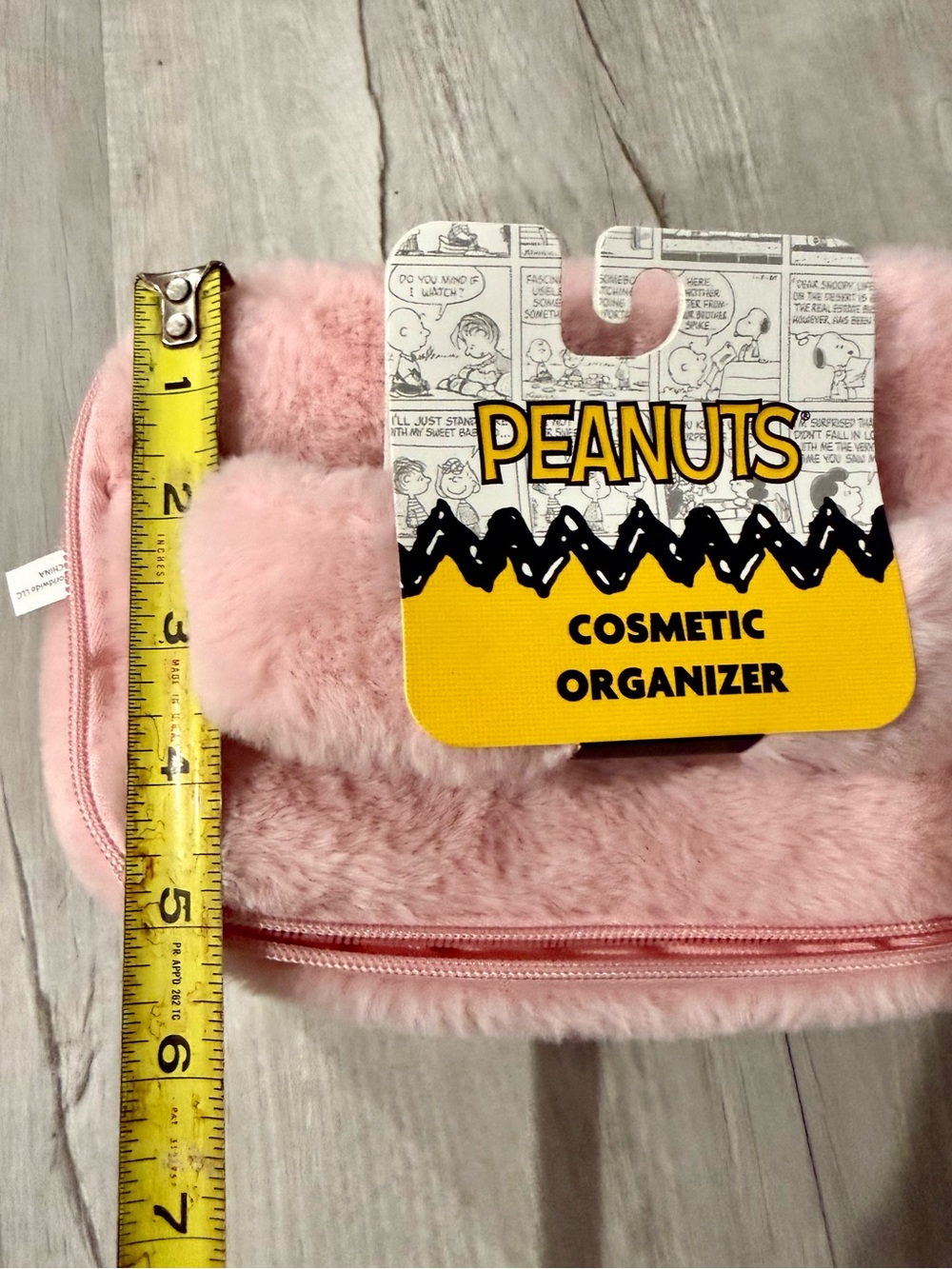 Peanuts Snoopy and Woodstock Plush Pink Cosmetic Organizer - Picture 8 of 9
